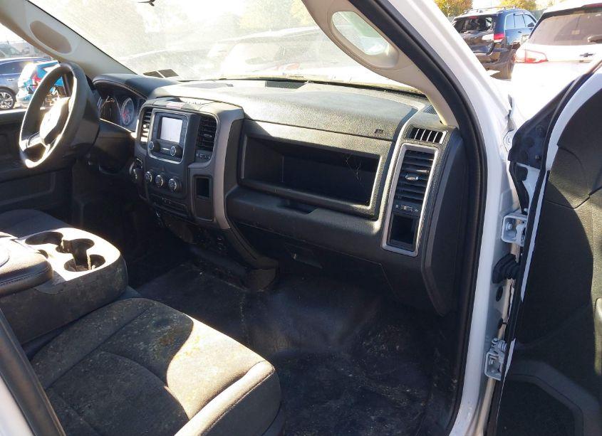 Photo 5 of 2023 Ram 1500 CLASSIC TRADESMAN 4X2 6'4 BOX (VIN 1C6RR6FG3PS535866)