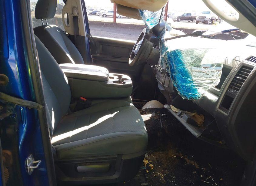 Photo 5 of 2018 Ram 1500 TRADESMAN 4X2 6'4 BOX (VIN 1C6RR6FG4JS256241)