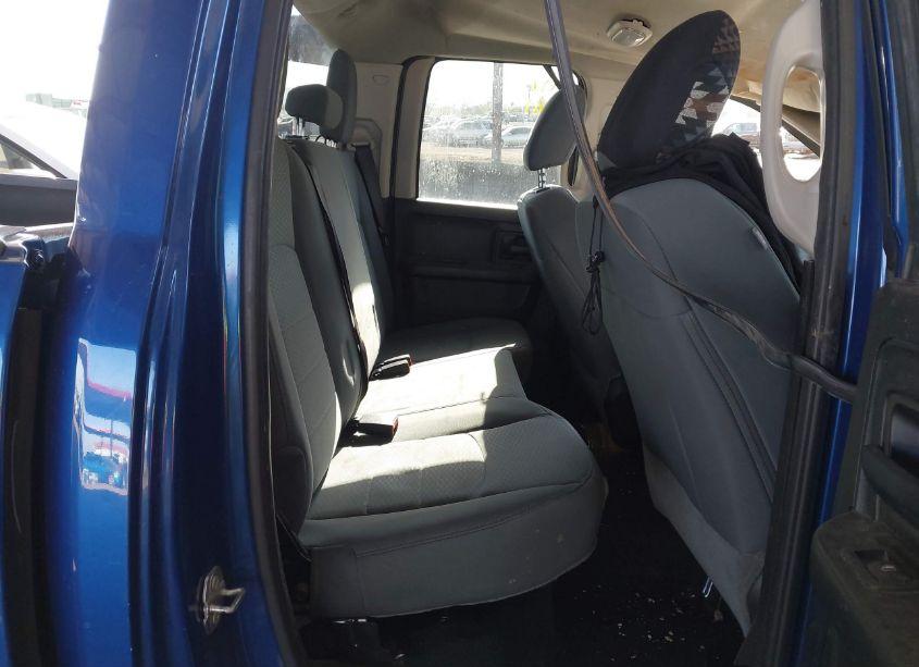 Photo 8 of 2018 Ram 1500 TRADESMAN 4X2 6'4 BOX (VIN 1C6RR6FG4JS256241)