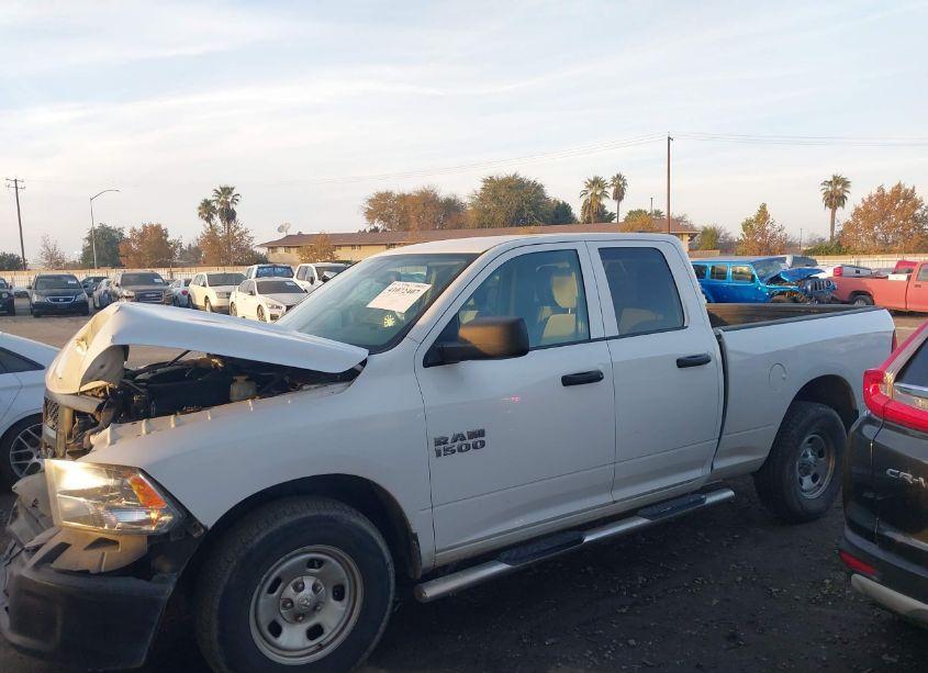Photo 14 of 2018 Ram 1500 TRADESMAN 4X2 6'4 BOX (VIN 1C6RR6FG4JS263061)