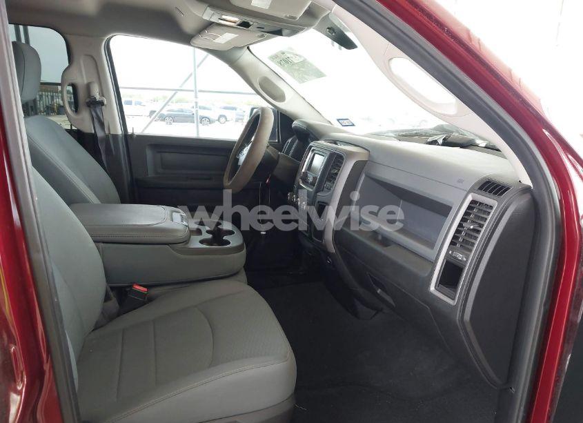 Photo 5 of 2017 Ram 1500 EXPRESS 4X2 6'4 BOX (VIN 1C6RR6FG5HS609726)