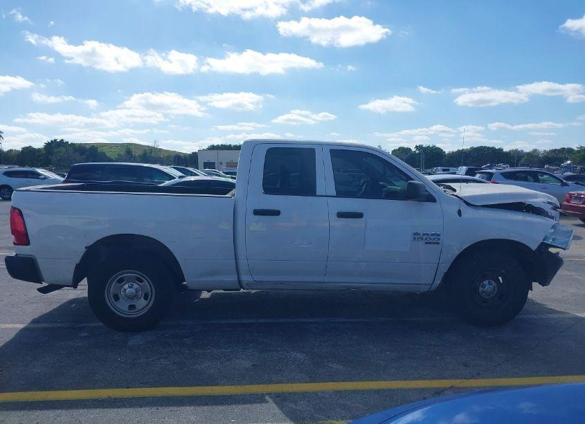 Photo 13 of 2019 Ram 1500 CLASSIC TRADESMAN 4X2 6'4 BOX (VIN 1C6RR6FG5KS722311)