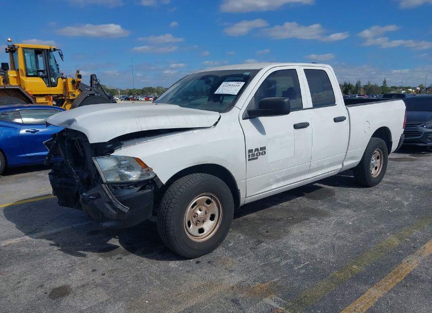Photo 2 of 2019 Ram 1500 CLASSIC TRADESMAN 4X2 6'4 BOX (VIN 1C6RR6FG5KS722311)