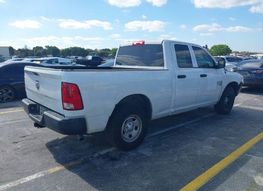 Photo 4 of 2019 Ram 1500 CLASSIC TRADESMAN 4X2 6'4 BOX (VIN 1C6RR6FG5KS722311)