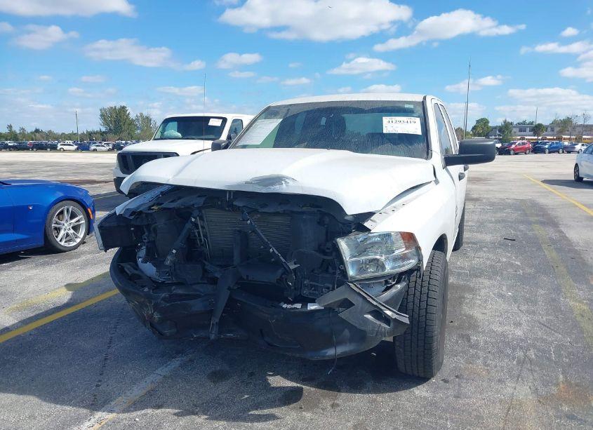 Photo 6 of 2019 Ram 1500 CLASSIC TRADESMAN 4X2 6'4 BOX (VIN 1C6RR6FG5KS722311)