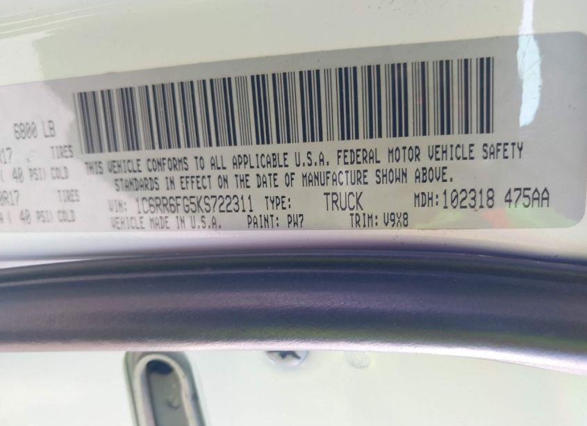 Photo 9 of 2019 Ram 1500 CLASSIC TRADESMAN 4X2 6'4 BOX (VIN 1C6RR6FG5KS722311)