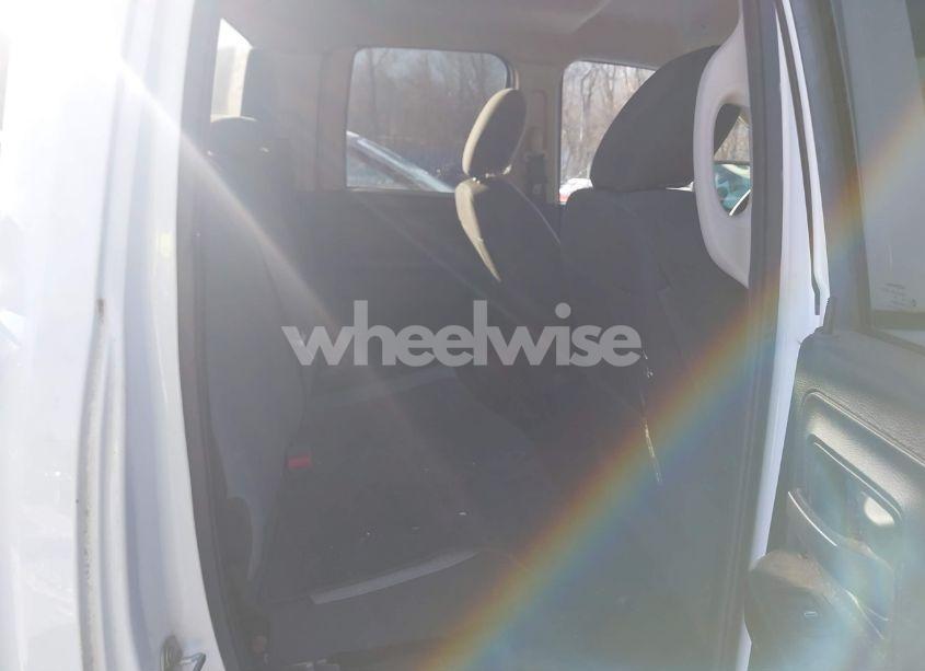 Photo 8 of 2021 Ram 1500 CLASSIC (VIN 1C6RR6FG5MS513105)