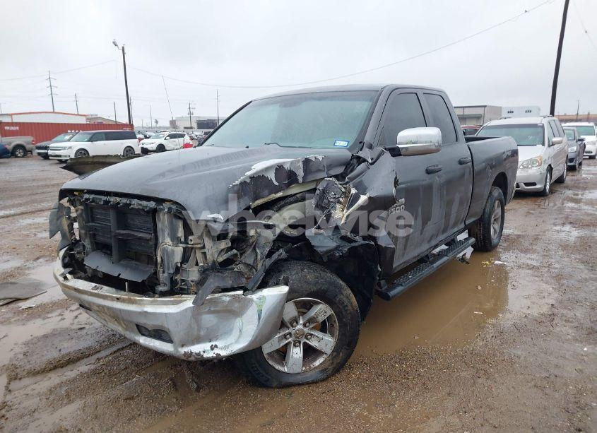 Photo 2 of 2018 Ram 1500 TRADESMAN 4X2 6'4 BOX (VIN 1C6RR6FG7JS325181)