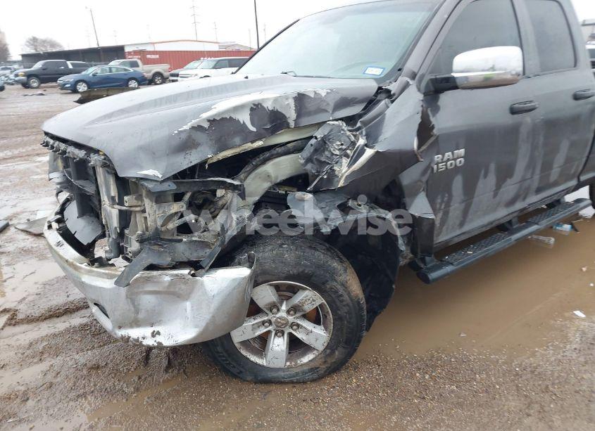 Photo 6 of 2018 Ram 1500 TRADESMAN 4X2 6'4 BOX (VIN 1C6RR6FG7JS325181)