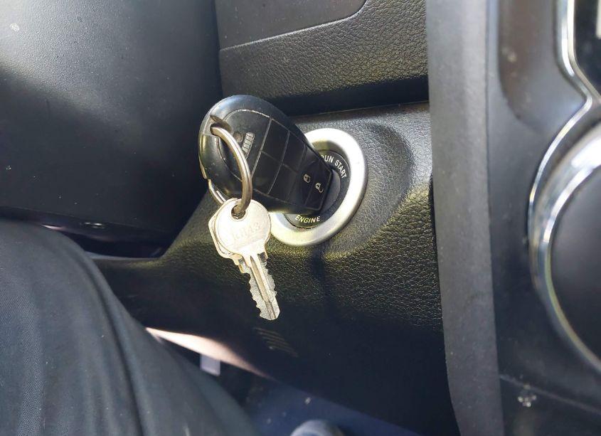 Photo 11 of 2021 Ram 1500 CLASSIC TRADESMAN 4X2 6'4 BOX (VIN 1C6RR6FG7MS530746)