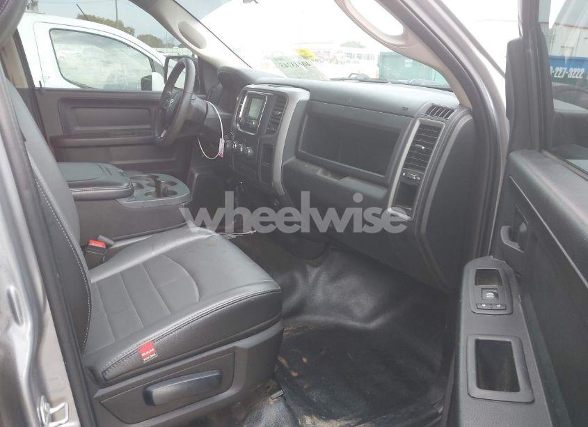 Photo 5 of 2022 Ram 1500 CLASSIC TRADESMAN 4X2 6'4 BOX (VIN 1C6RR6FG7NS152249)