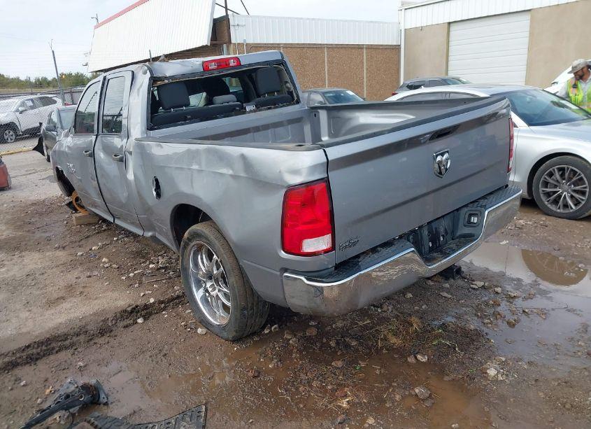 Photo 3 of 2022 Ram 1500 CLASSIC TRADESMAN 4X2 6'4 BOX (VIN 1C6RR6FG7NS170962)