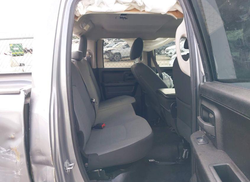 Photo 8 of 2022 Ram 1500 CLASSIC TRADESMAN 4X2 6'4 BOX (VIN 1C6RR6FG7NS170962)