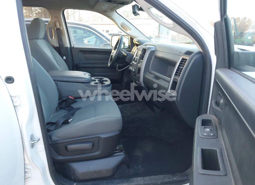 Photo 5 of 2016 Ram 1500 TRADESMAN (VIN 1C6RR6FG8GS118890)