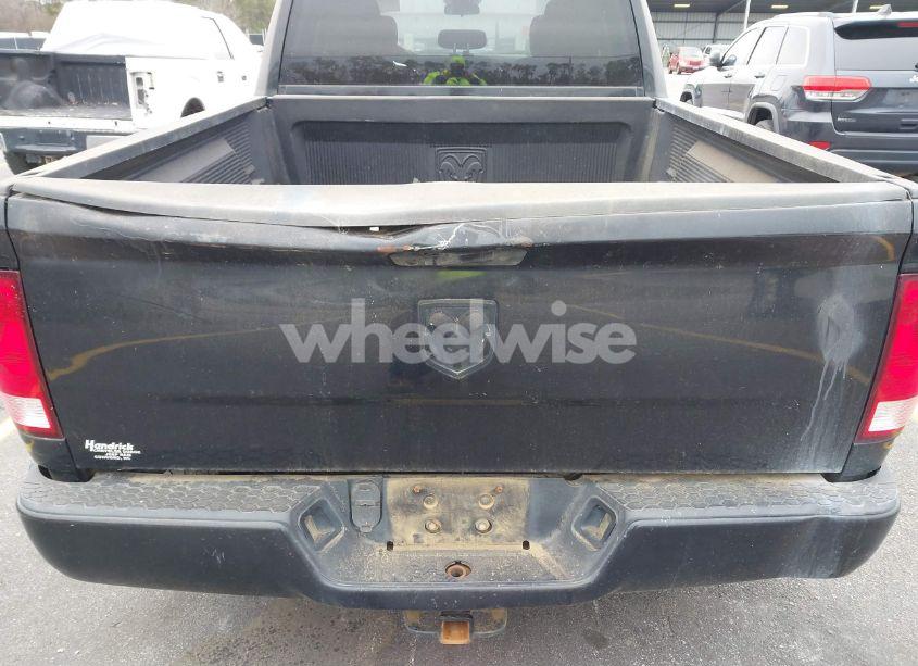 Photo 6 of 2017 Ram 1500 EXPRESS 4X2 6'4 BOX (VIN 1C6RR6FG8HS505957)