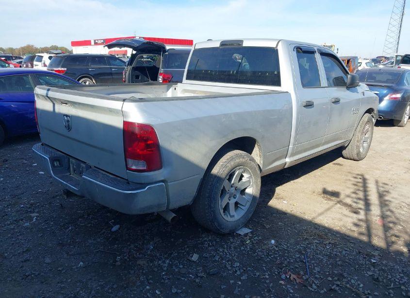 Photo 4 of 2018 Ram 1500 TRADESMAN 4X2 6'4 BOX (VIN 1C6RR6FG8JS336545)