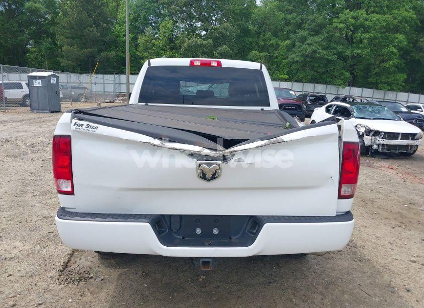 Photo 16 of 2019 Ram 1500 CLASSIC EXPRESS 4X2 6'4 BOX (VIN 1C6RR6FG8KS500099)