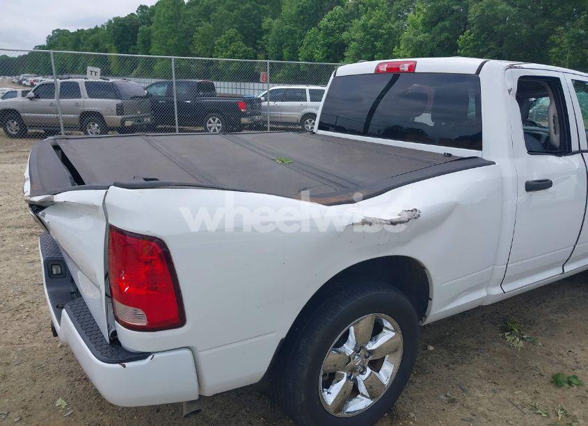 Photo 6 of 2019 Ram 1500 CLASSIC EXPRESS 4X2 6'4 BOX (VIN 1C6RR6FG8KS500099)