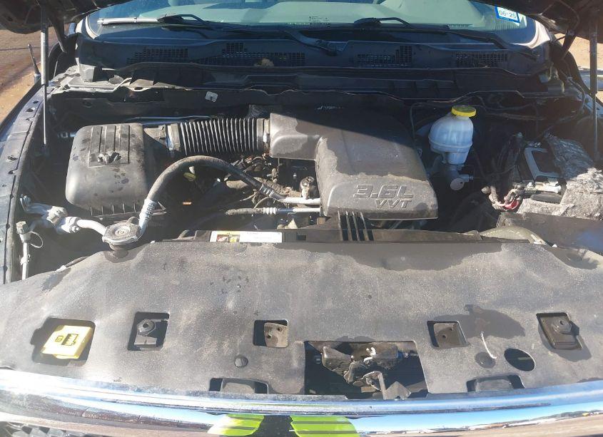 Photo 10 of 2019 Ram 1500 CLASSIC TRADESMAN 4X2 6'4 BOX (VIN 1C6RR6FG8KS629234)