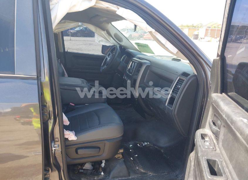 Photo 5 of 2016 Ram 1500 TRADESMAN (VIN 1C6RR6FG9GS341228)