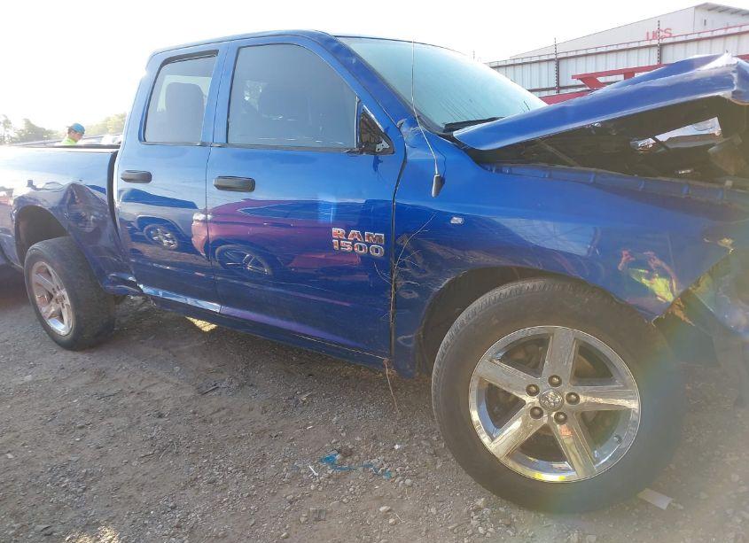 Photo 12 of 2017 Ram 1500 EXPRESS QUAD CAB 4X2 6'4 BOX (VIN 1C6RR6FG9HS542631)