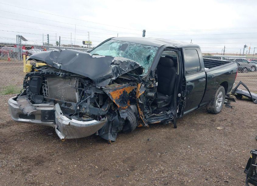 Photo 2 of 2019 Ram 1500 CLASSIC TRADESMAN 4X2 6'4 BOX (VIN 1C6RR6FG9KS526405)