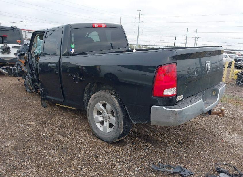 Photo 3 of 2019 Ram 1500 CLASSIC TRADESMAN 4X2 6'4 BOX (VIN 1C6RR6FG9KS526405)