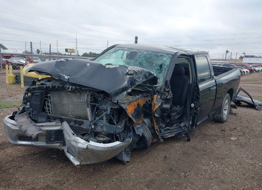 Photo 6 of 2019 Ram 1500 CLASSIC TRADESMAN 4X2 6'4 BOX (VIN 1C6RR6FG9KS526405)