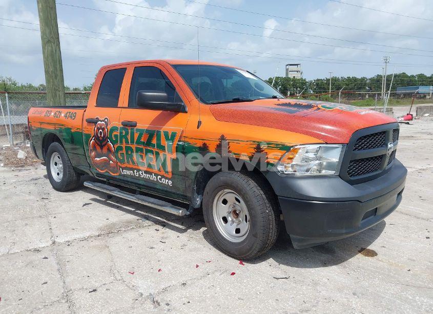 2019 Ram 1500 CLASSIC TRADESMAN 4X2 6'4 BOX (VIN 1C6RR6FG9KS581243) main photo