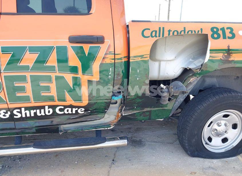 Photo 6 of 2019 Ram 1500 CLASSIC TRADESMAN 4X2 6'4 BOX (VIN 1C6RR6FG9KS581243)