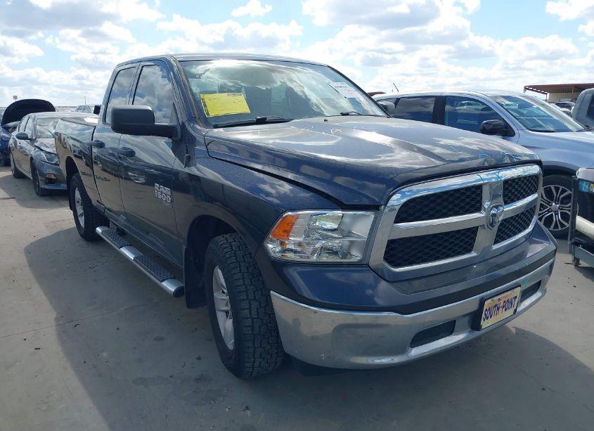 2019 Ram 1500 CLASSIC TRADESMAN 4X2 6'4 BOX (VIN 1C6RR6FG9KS629209) main photo
