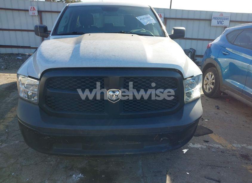 Photo 18 of 2019 Ram 1500 CLASSIC TRADESMAN 4X2 6'4 BOX (VIN 1C6RR6FG9KS733134)