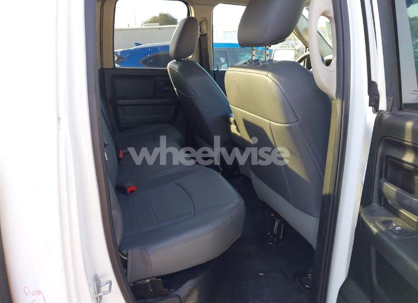 Photo 8 of 2019 Ram 1500 CLASSIC TRADESMAN 4X2 6'4 BOX (VIN 1C6RR6FG9KS733134)