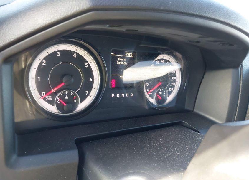 Photo 7 of 2021 Ram 1500 CLASSIC TRADESMAN 4X2 6'4 BOX (VIN 1C6RR6FG9MS563280)