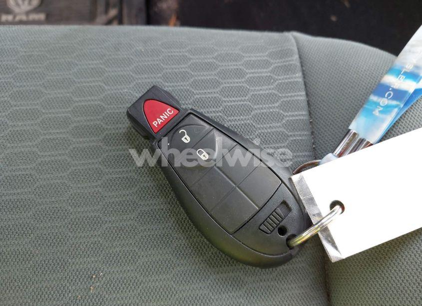 Photo 11 of 2018 Ram 1500 EXPRESS 4X2 6'4 BOX (VIN 1C6RR6FGXJS341424)