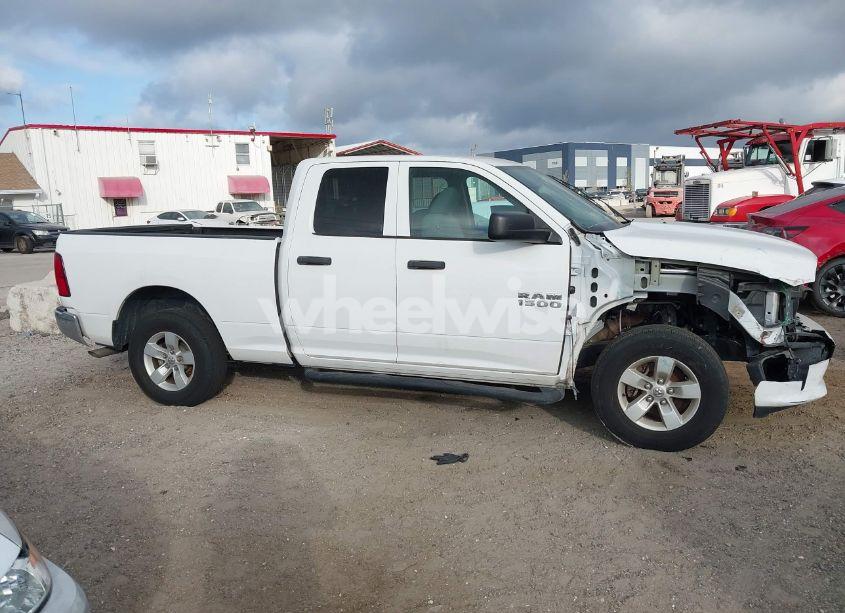 Photo 13 of 2018 Ram 1500 EXPRESS 4X2 6'4 BOX (VIN 1C6RR6FGXJS341424)