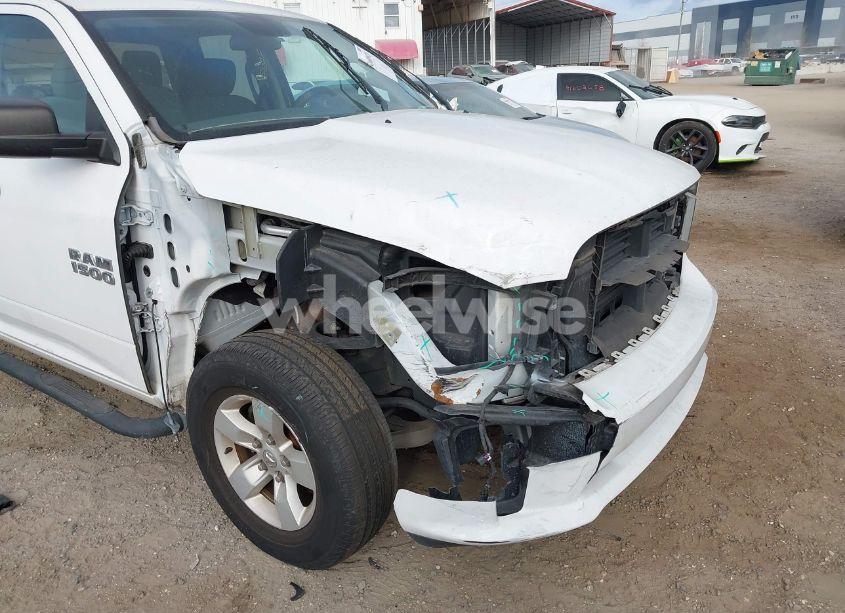 Photo 17 of 2018 Ram 1500 EXPRESS 4X2 6'4 BOX (VIN 1C6RR6FGXJS341424)