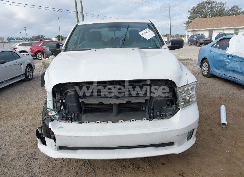 Photo 6 of 2018 Ram 1500 EXPRESS 4X2 6'4 BOX (VIN 1C6RR6FGXJS341424)