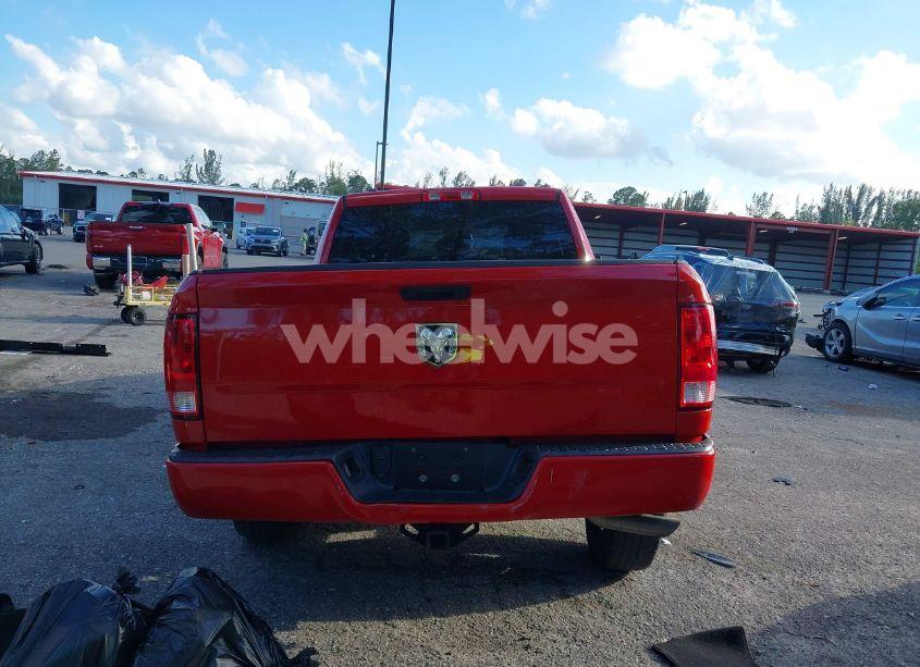 Photo 16 of 2019 Ram 1500 CLASSIC EXPRESS 4X2 6'4 BOX (VIN 1C6RR6FGXKS539714)