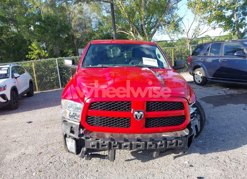Photo 6 of 2019 Ram 1500 CLASSIC EXPRESS 4X2 6'4 BOX (VIN 1C6RR6FGXKS539714)