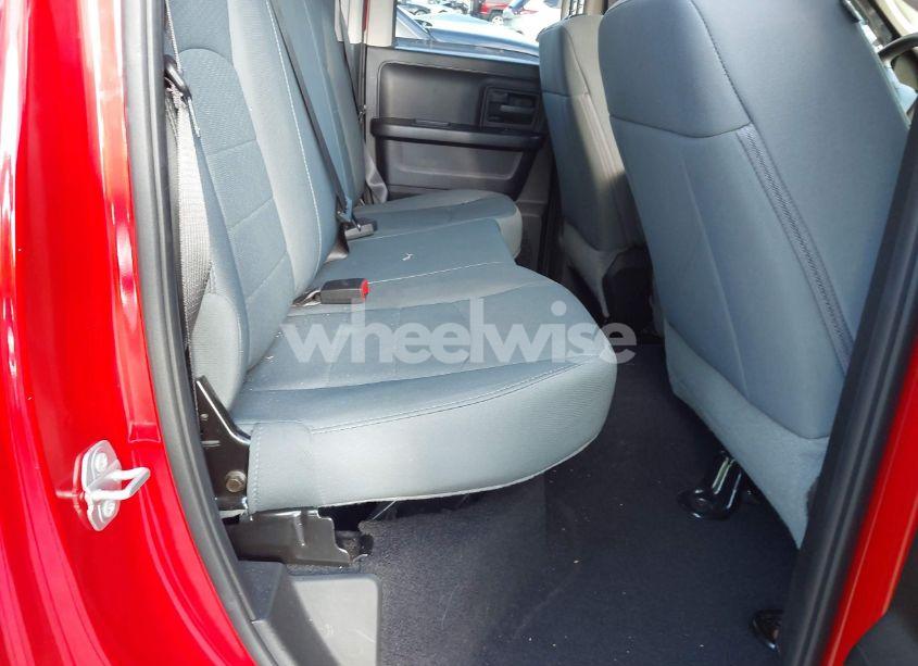 Photo 8 of 2019 Ram 1500 CLASSIC EXPRESS 4X2 6'4 BOX (VIN 1C6RR6FGXKS539714)