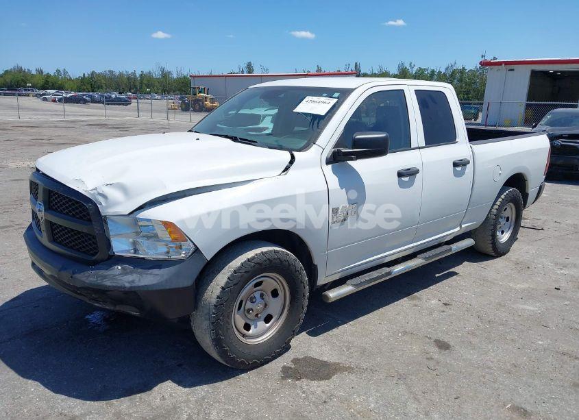Photo 2 of 2019 Ram 1500 CLASSIC TRADESMAN 4X2 6'4 BOX (VIN 1C6RR6FGXKS707254)