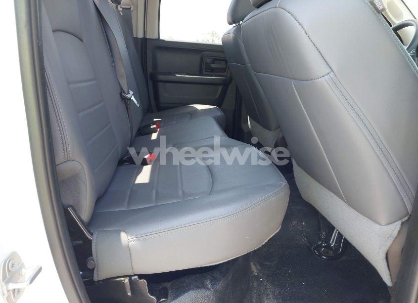 Photo 8 of 2019 Ram 1500 CLASSIC TRADESMAN 4X2 6'4 BOX (VIN 1C6RR6FGXKS707254)