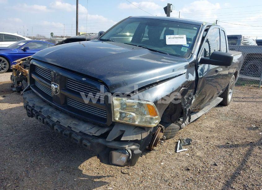 Photo 2 of 2015 Ram 1500 EXPRESS (VIN 1C6RR6FT0FS566505)