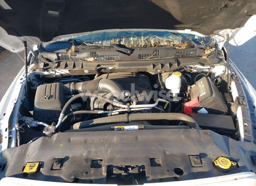 Photo 10 of 2018 Ram 1500 EXPRESS QUAD CAB 4X2 6'4 BOX (VIN 1C6RR6FT1JS244870)