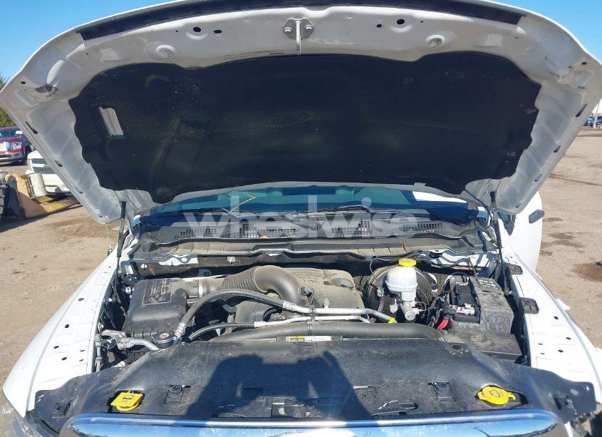 Photo 10 of 2019 Ram 1500 CLASSIC TRADESMAN 4X2 6'4 BOX (VIN 1C6RR6FT2KS692777)