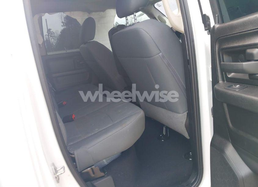 Photo 8 of 2020 Ram 1500 CLASSIC TRADESMAN 4X2 6'4 BOX (VIN 1C6RR6FT2LS147681)