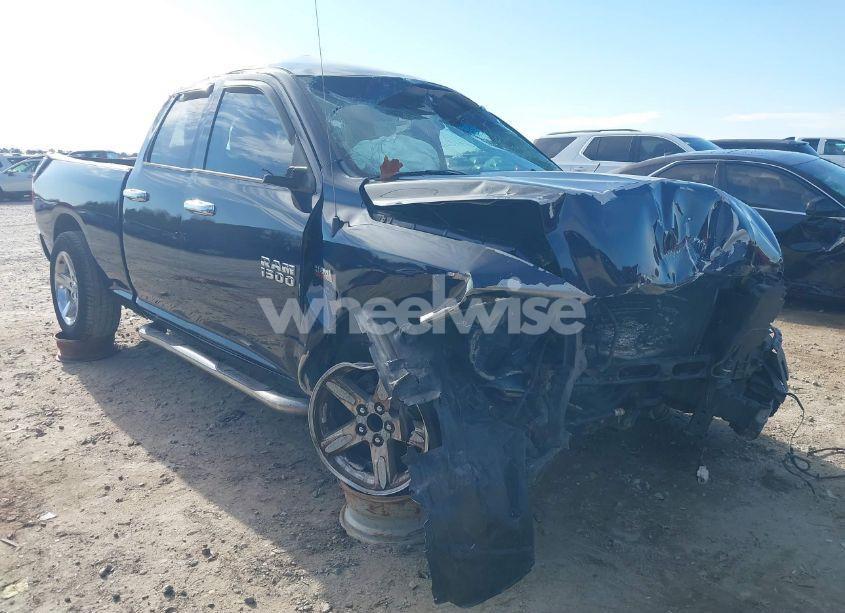 2015 Ram 1500 EXPRESS (VIN 1C6RR6FT3FS501051) main photo