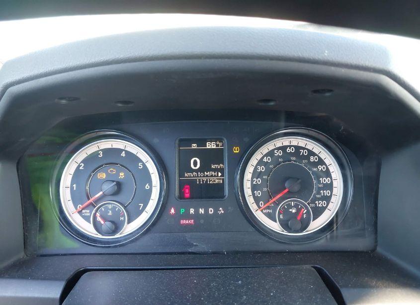 Photo 7 of 2017 Ram 1500 TRADESMAN 4X2 6'4 BOX (VIN 1C6RR6FT3HS765387)