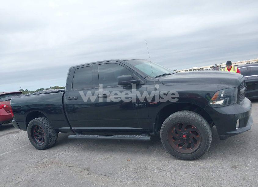 Photo 13 of 2018 Ram 1500 (VIN 1C6RR6FT3JS238844)